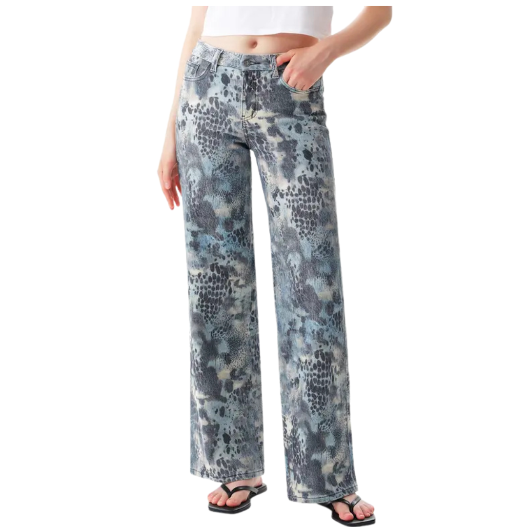 Women's Mid Rise High Stretchy BBL Jeans