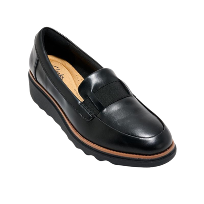 Women Classic Leather Loafer