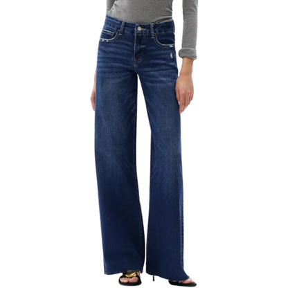 Women's Mid Rise High Stretchy BBL Jeans