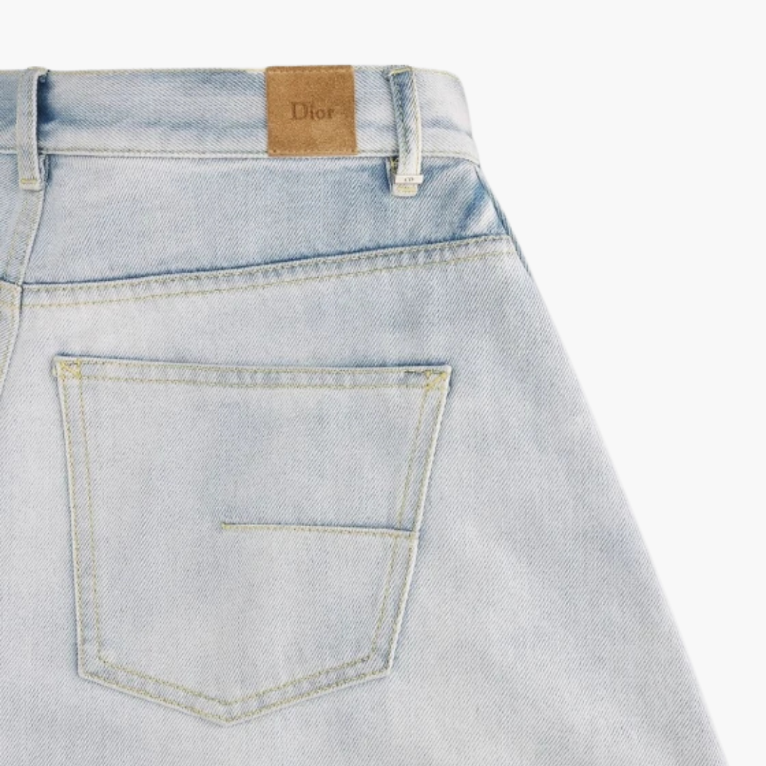 High-Rise Wide-Leg Jeans