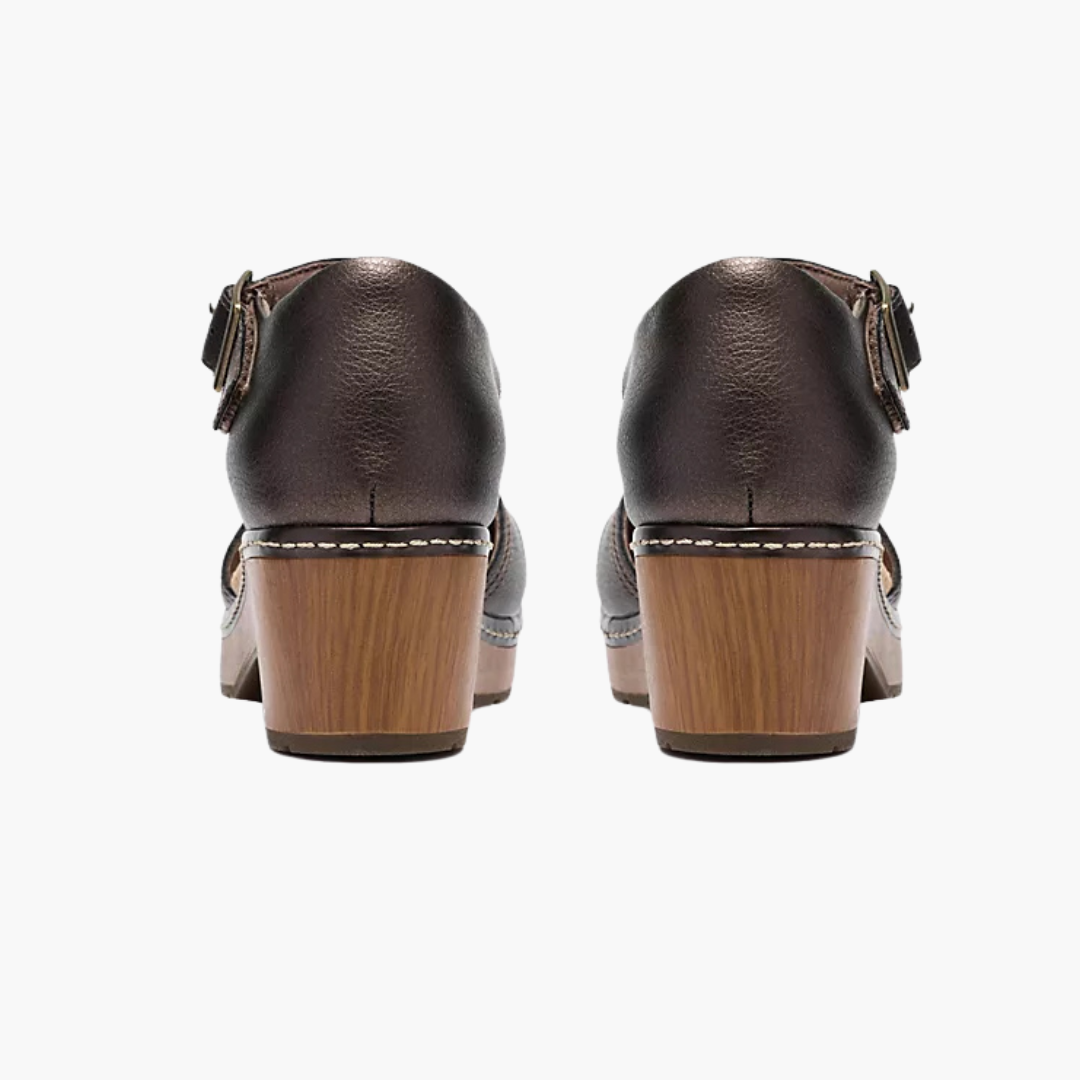 Women Classic Leather Clogs
