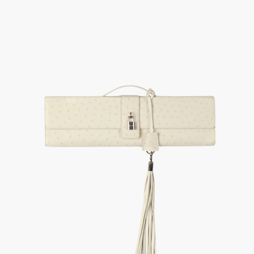 Extended Envelope Clutch